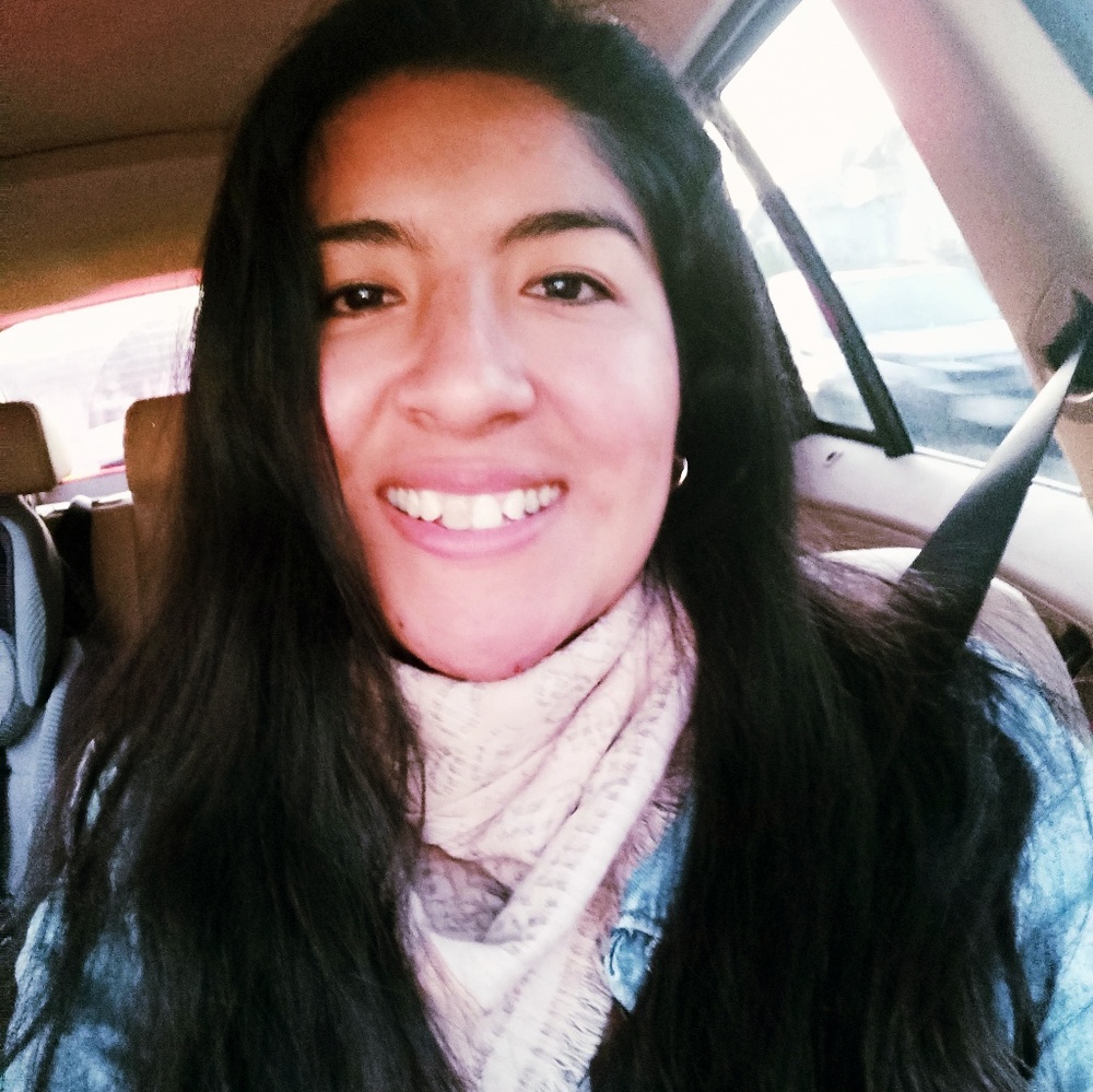 Meet your Posher, Claudia